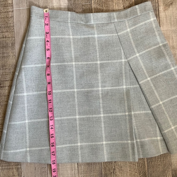 LOFT Window Pane Plaid Mini Skirt Light Grey SZ 4 - Picture 10 of 11